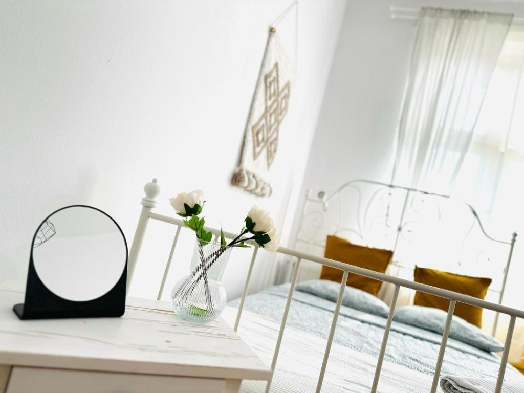 Apartment Two Streets One Stay Stefana & Damrota *